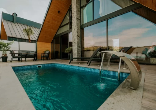 listing card gallery